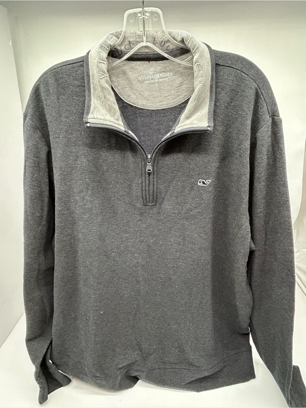 Vineyard Vines Men’s Saltwater Quarter Zip Pullover Sweater Charcoal Gray Large